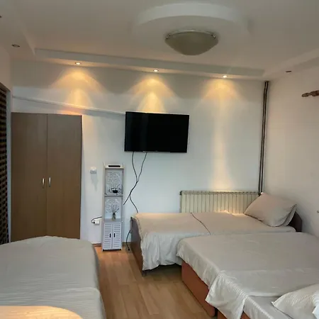 Konstantin Apartment *